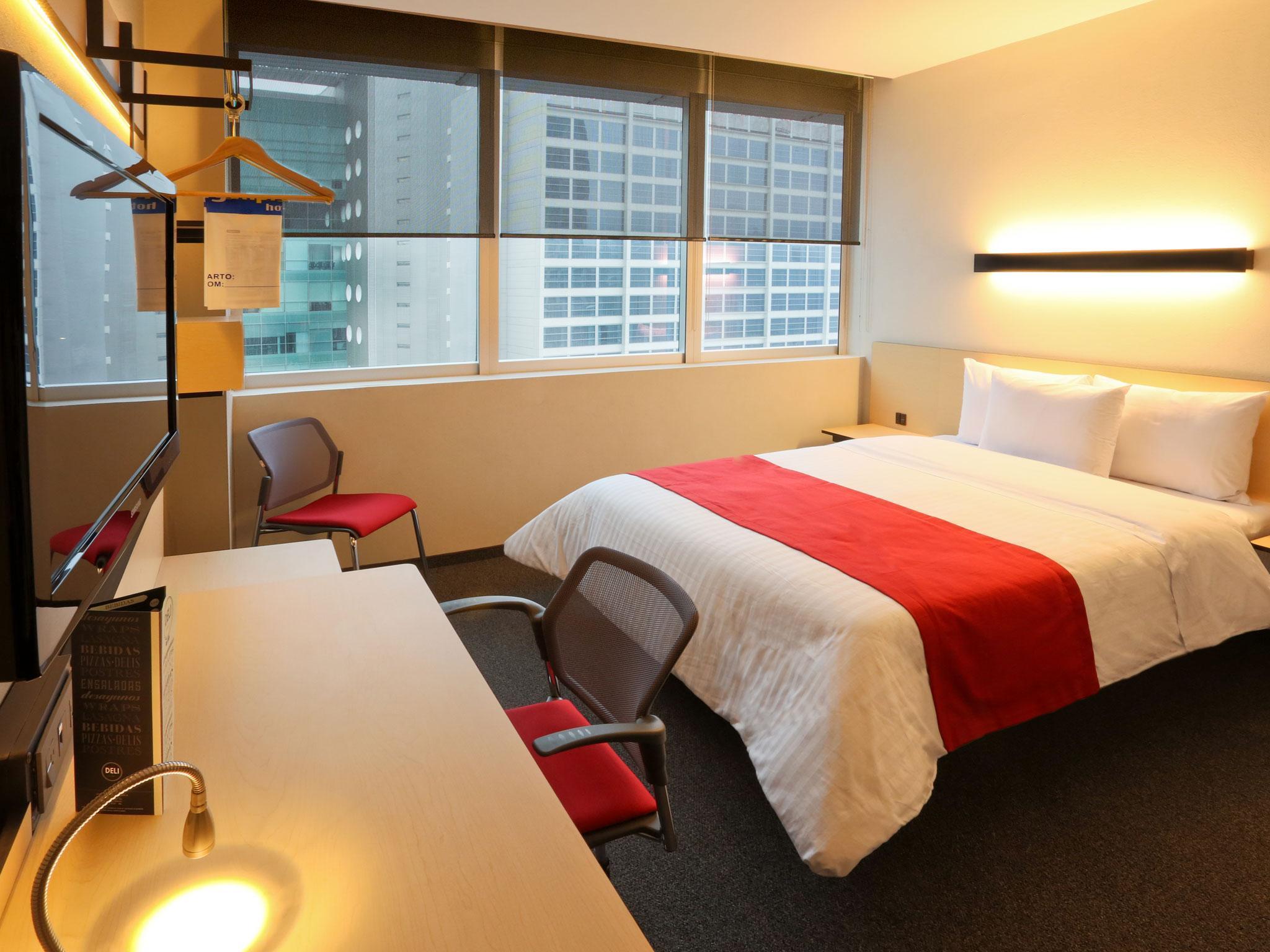 City Express Plus By Marriott Ciudad De Mexico Patio Universidad Εξωτερικό φωτογραφία