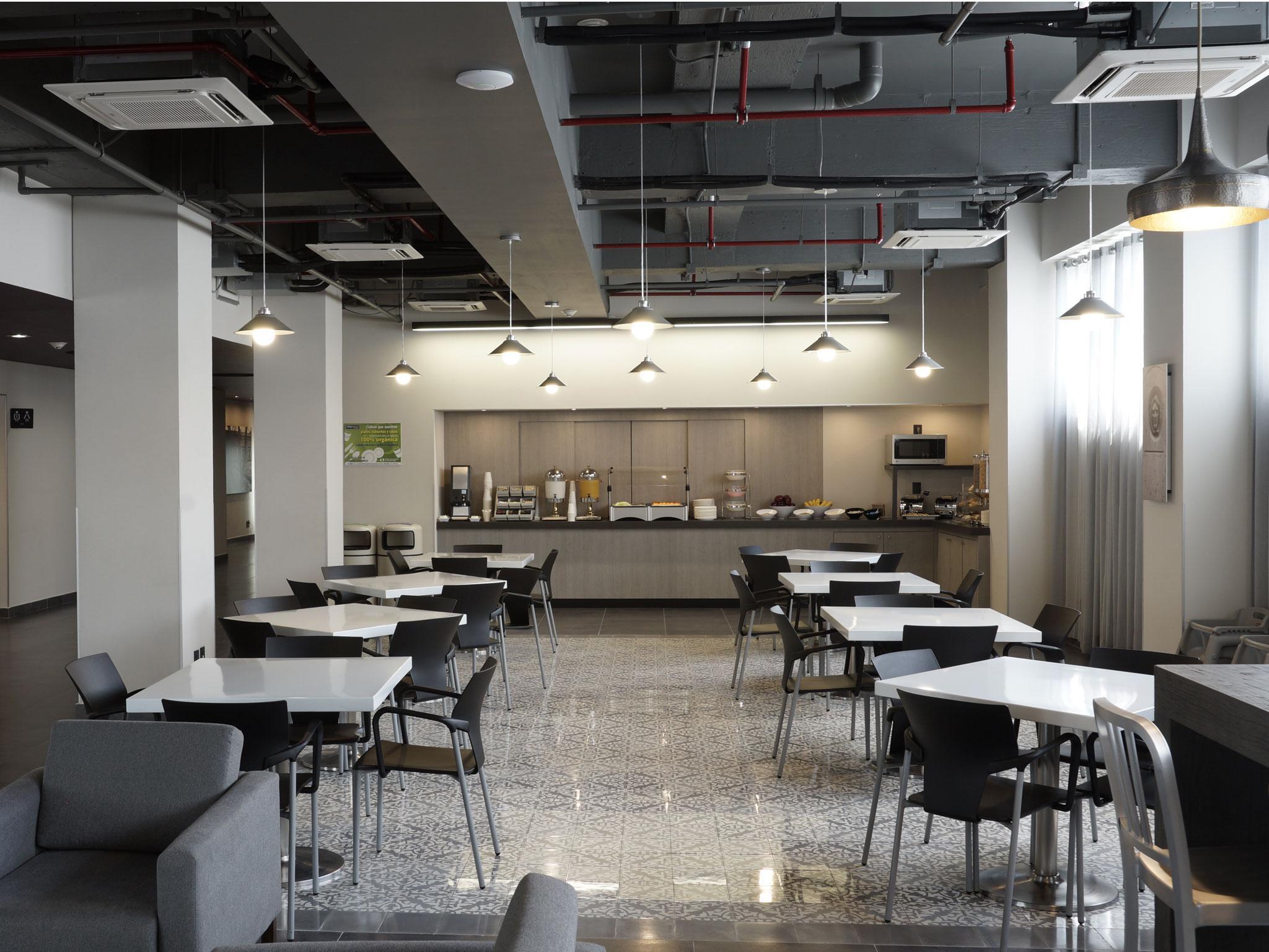 City Express Plus By Marriott Ciudad De Mexico Patio Universidad Εξωτερικό φωτογραφία
