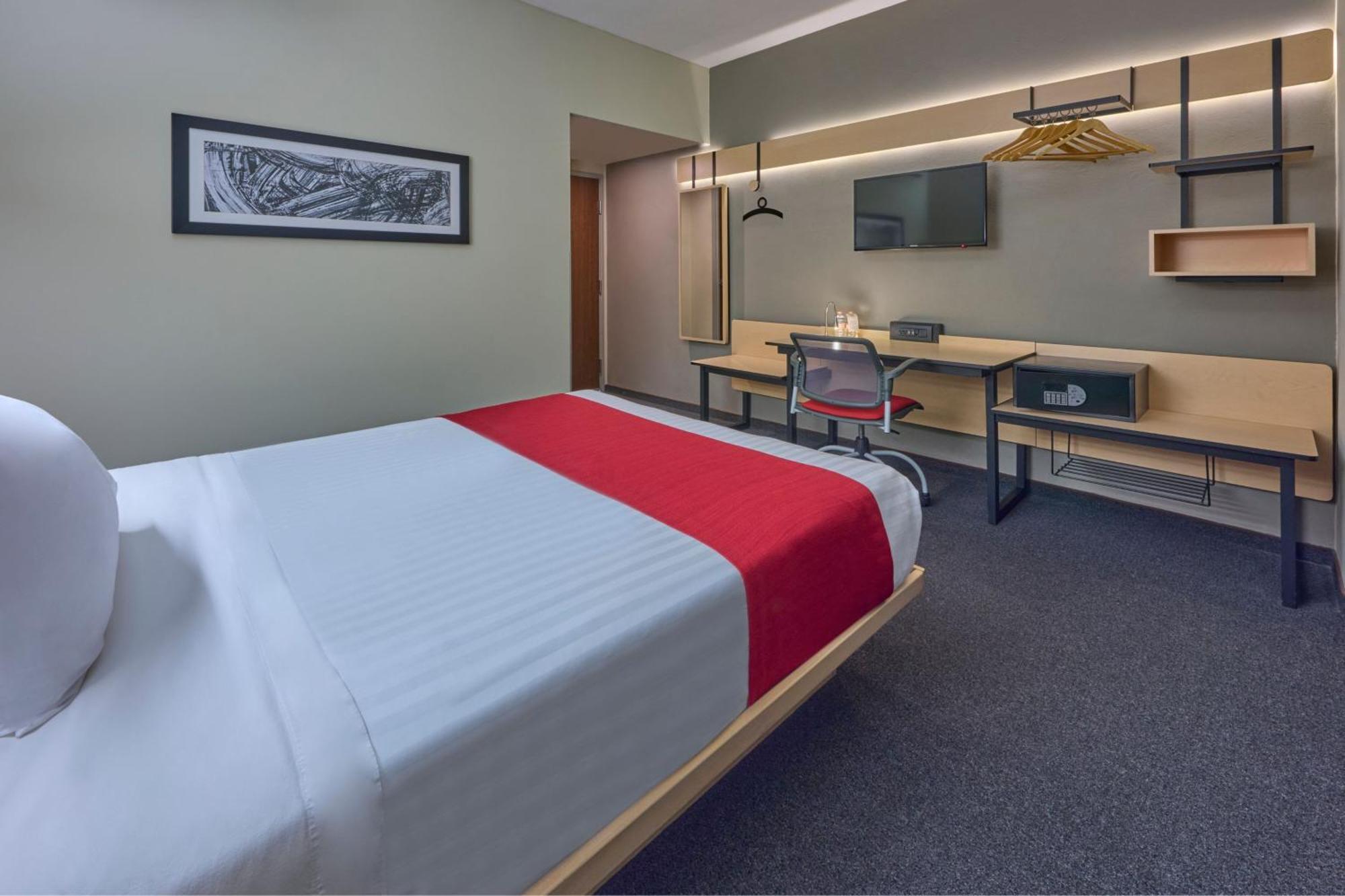 City Express Plus By Marriott Ciudad De Mexico Patio Universidad Εξωτερικό φωτογραφία