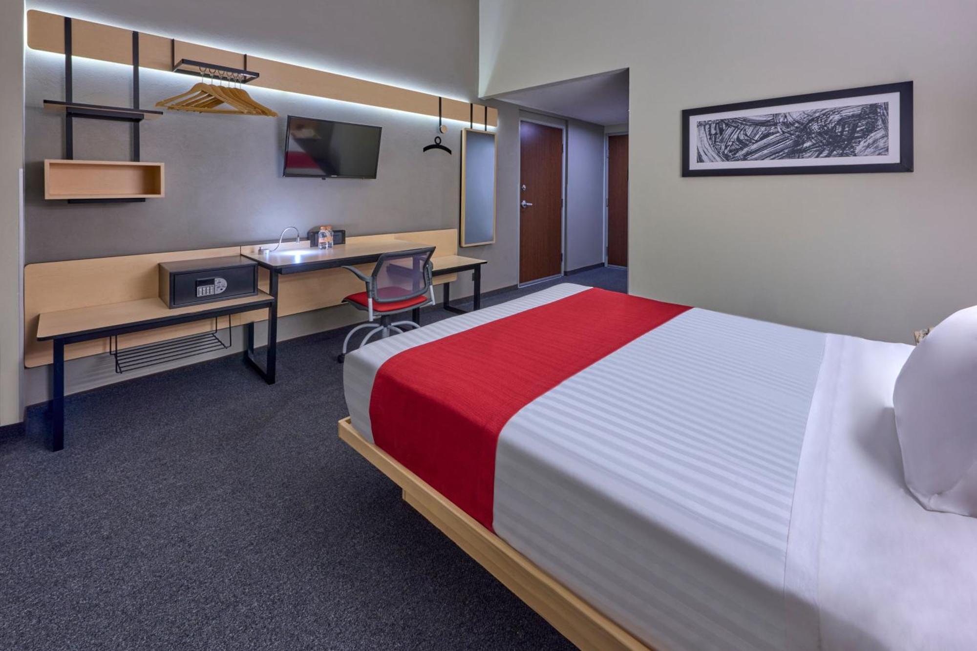 City Express Plus By Marriott Ciudad De Mexico Patio Universidad Εξωτερικό φωτογραφία